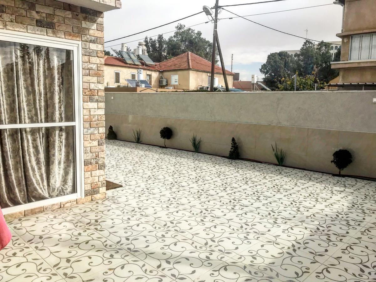 Shahal Apartments Beersheba ภายนอก รูปภาพ